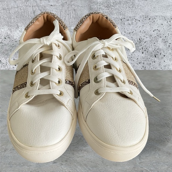 H&M White Gold Women Snakeskin Low Top Drawstring Sneaker Leather SZ 8.5 - Picture 2 of 10